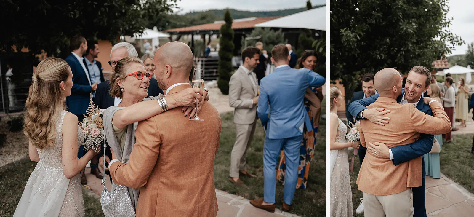 2er-Collage: Gäste gratulieren dem Bräutigam mit Umarmungen beim Sektempfang – Spessarthof, Aura im Sinngrund (Landkreis Main-Spessart, Bayern).